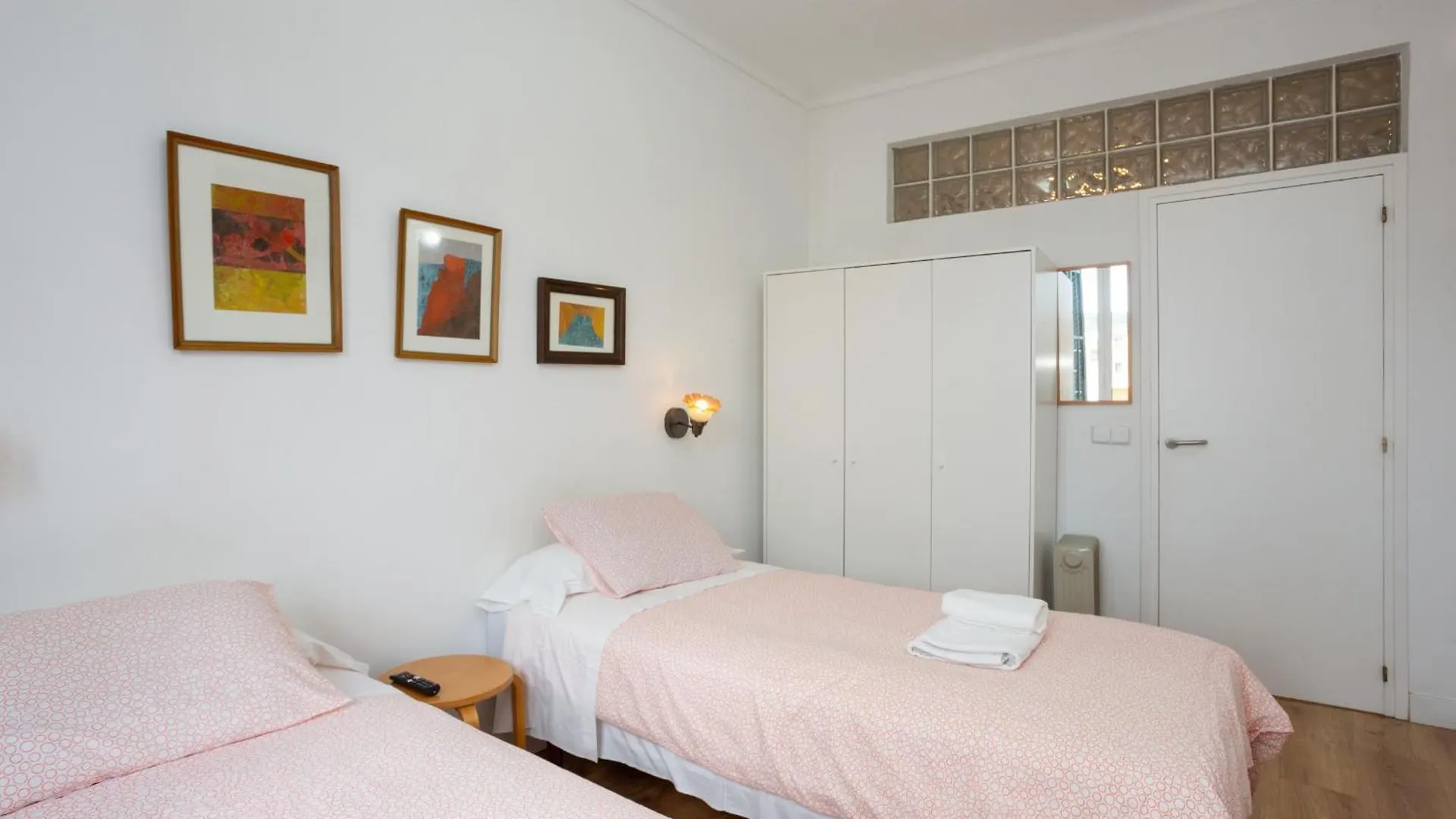 Apartment Fira Suites Barcelona Spain